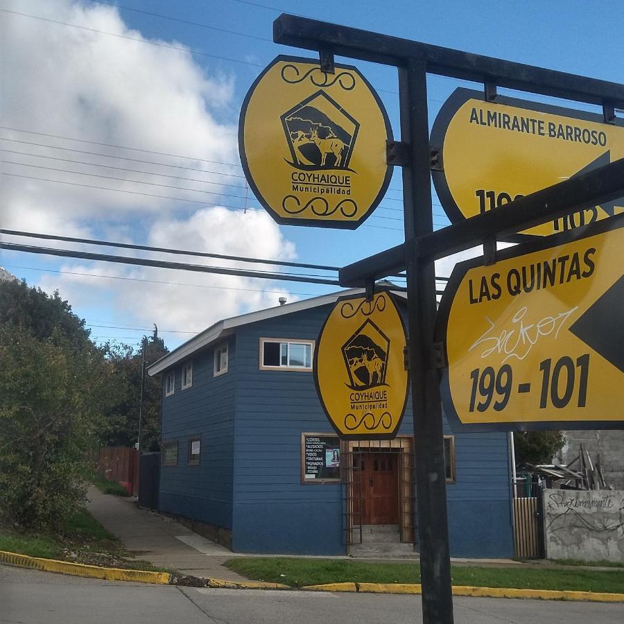 Hospedaje Martita Patagonia コイハイケ エクステリア 写真